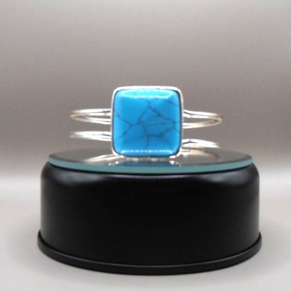Turquoise-Style Cuff Bracelet – Stamped CW – Faux Silver with Wear 🌵